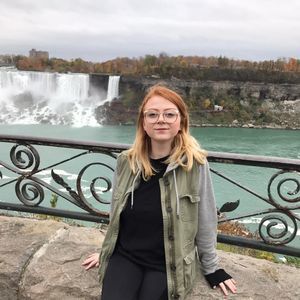 Meet your Posher, Celeste